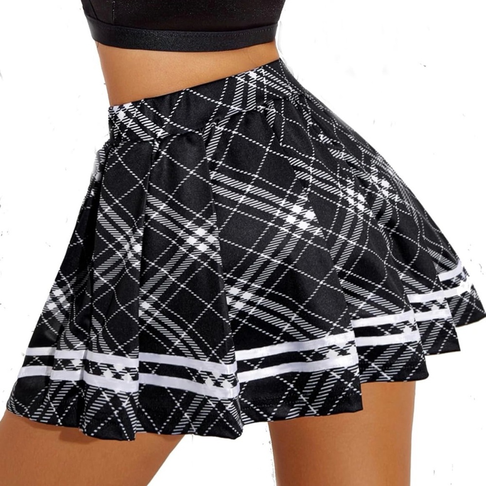 Black Plaid Pleated Mini Skirt - Classic Schoolgirl Style